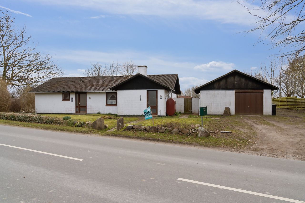 image 02